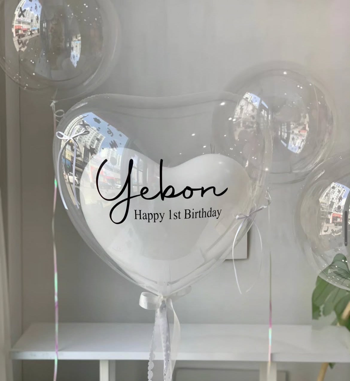 Ballon cœur transparent & blanc personnalisé